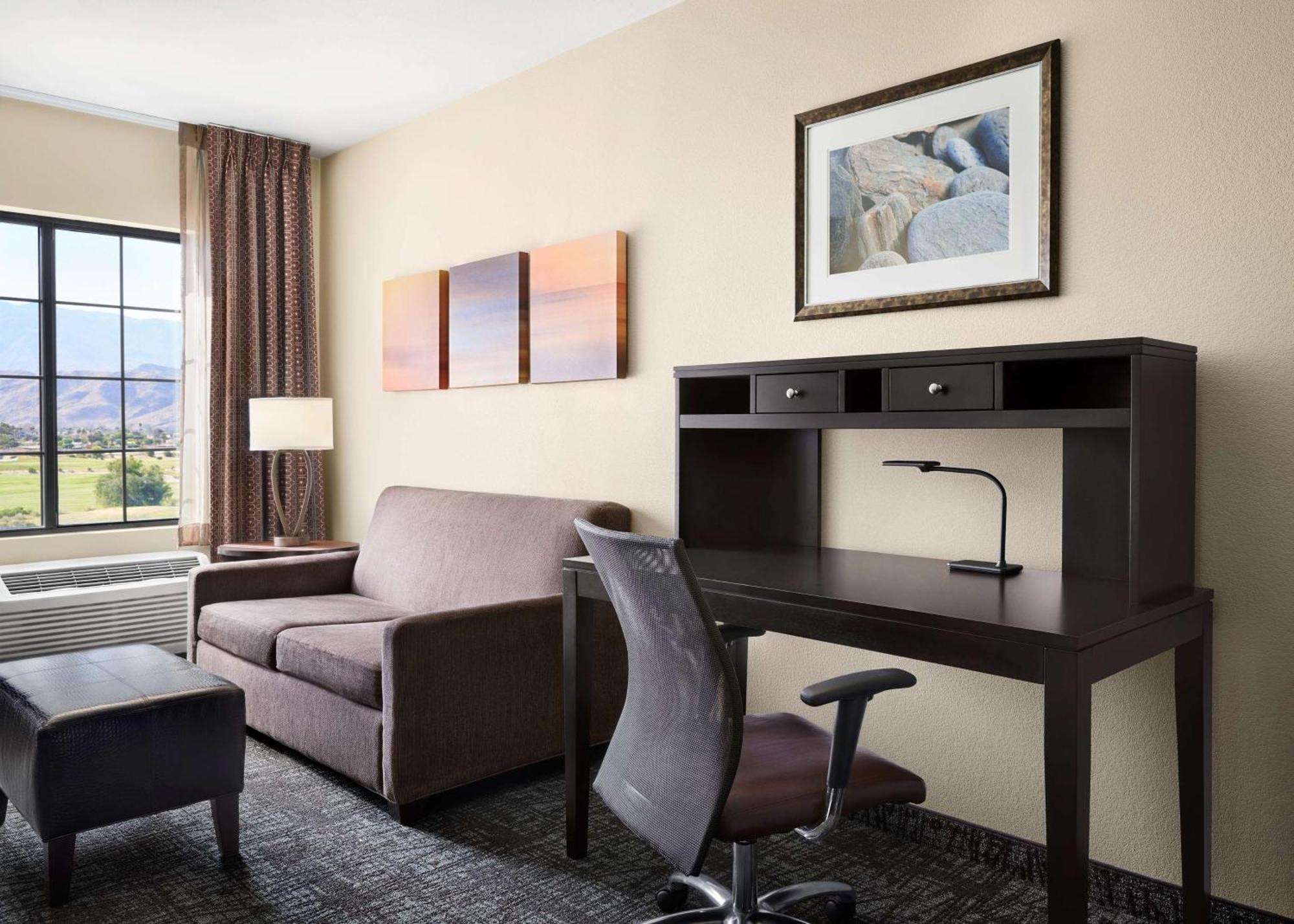Homewood By Hilton Cathedral Palm Springs 3*